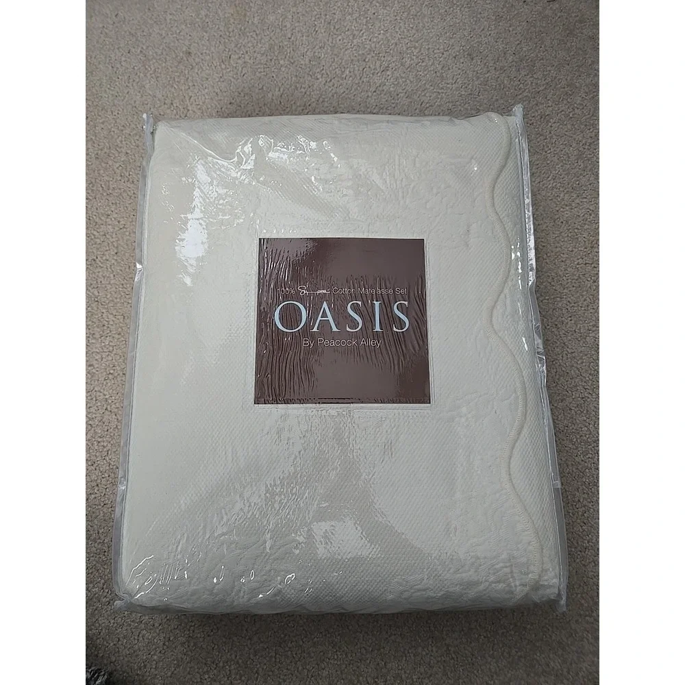 Peacock Alley Oasis Matelassé Coverlet Set 100% Cotton Luxury Bedding + 2 Shams